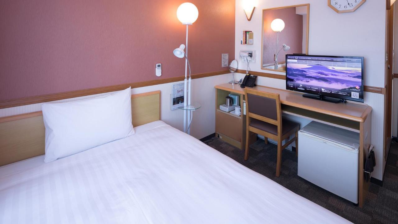 Toyoko Inn Matsuyama Ichibancho Ngoại thất bức ảnh